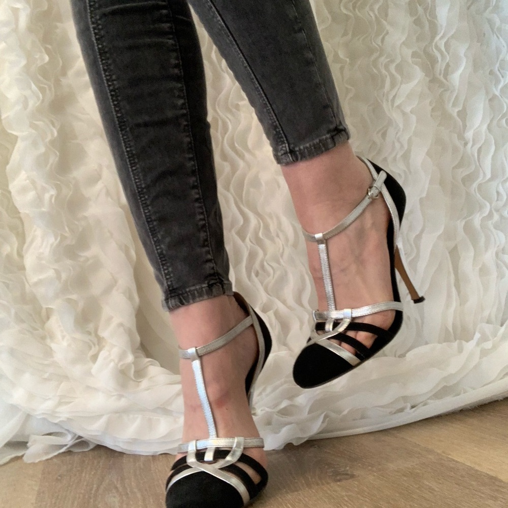 Dolce & Gabbana black velvet heels